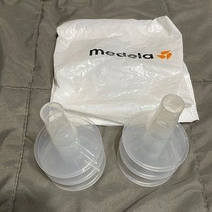 ⭐️2/$15⭐️ Never Used Medela 27mm Breast Shields Lot of 6